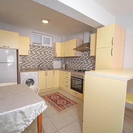 Cozy Triplex With Shared Pool Near Oludeniz In Fethiye 公寓