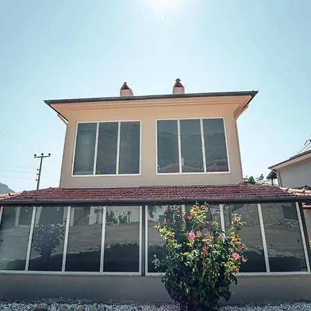 Cozy Triplex With Shared Pool Near Oludeniz In Fethiye Daire *